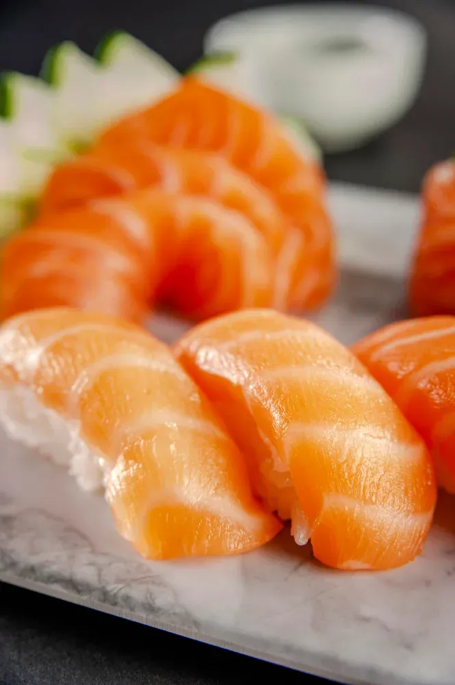 Nigiri salmone
